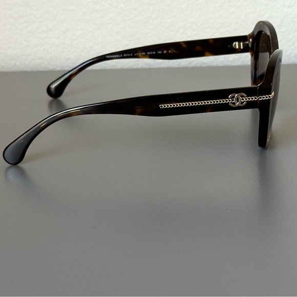 Chanel Dark Tortoise Polarized Butterfly Sunglasses (NWOT) - Picture 3 of 14